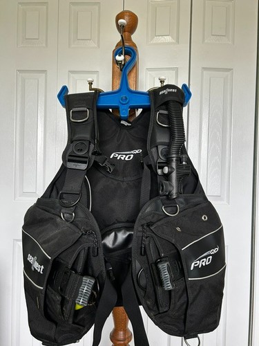 Lightly used scuba - , diving