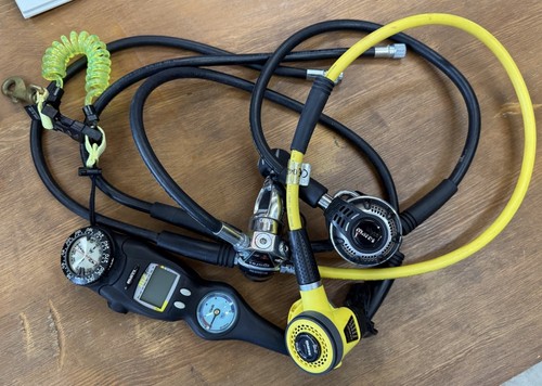 Mares abyss regulator - ,